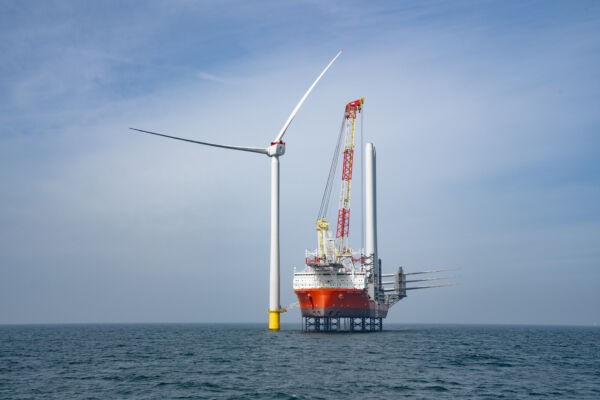 East Anglia THREE first installation May 2026 Cadeler and Scottish Power Renewables 9